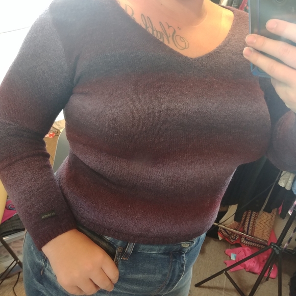 Columbia • V-Neck Purple Stripe Wool Blend Stretch Comfy Sweater Medium